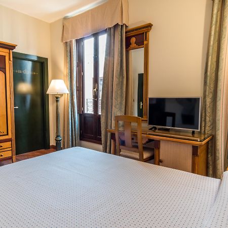Hotel Plaza Nueva Granada Luaran gambar