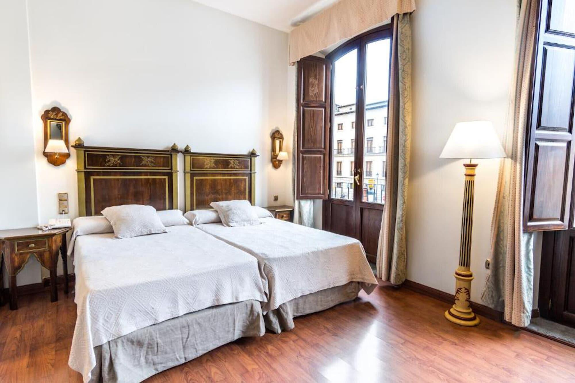 Hotel Plaza Nueva Granada Luaran gambar